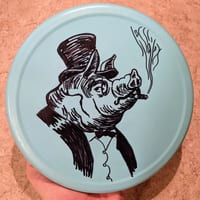 Gave my windy-day innovadiscs Pig putter a fun ink dye to compete with my normal discmania Link. I'm digging these sharp