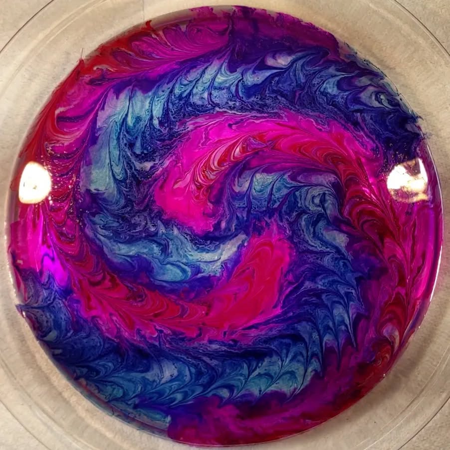 Latitude 64 River, dyed with ProChem dyes in a glue bed overnight. Just a touch of heat for that neon pink 😉
