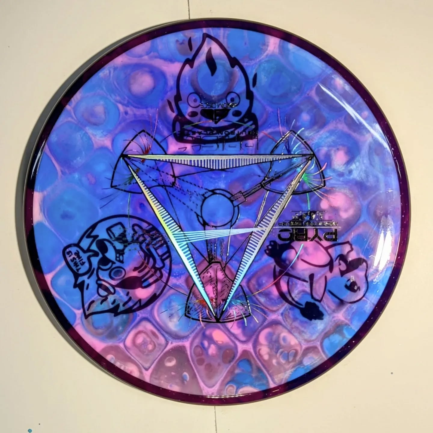 This was a second iteration of my chameleon dye - happy with it, but no where near as slick as the first. This @mvpdiscs