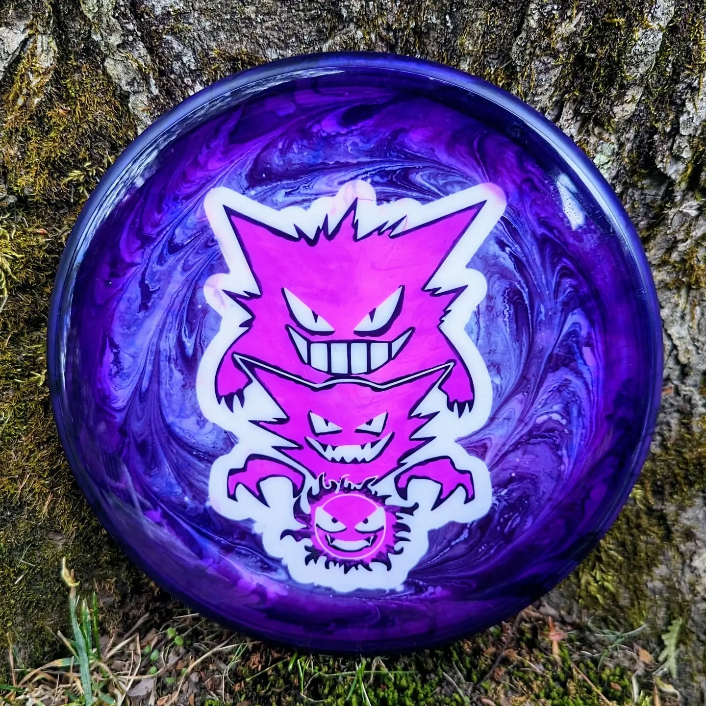 Giving the @mvpdiscsports Axiom proxy a whirl. I've seen @simon_lizotte throw it too well too many times.